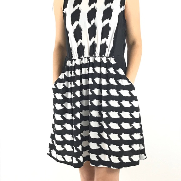 UO Reversible Open Back Dress - Picture 2 of 3